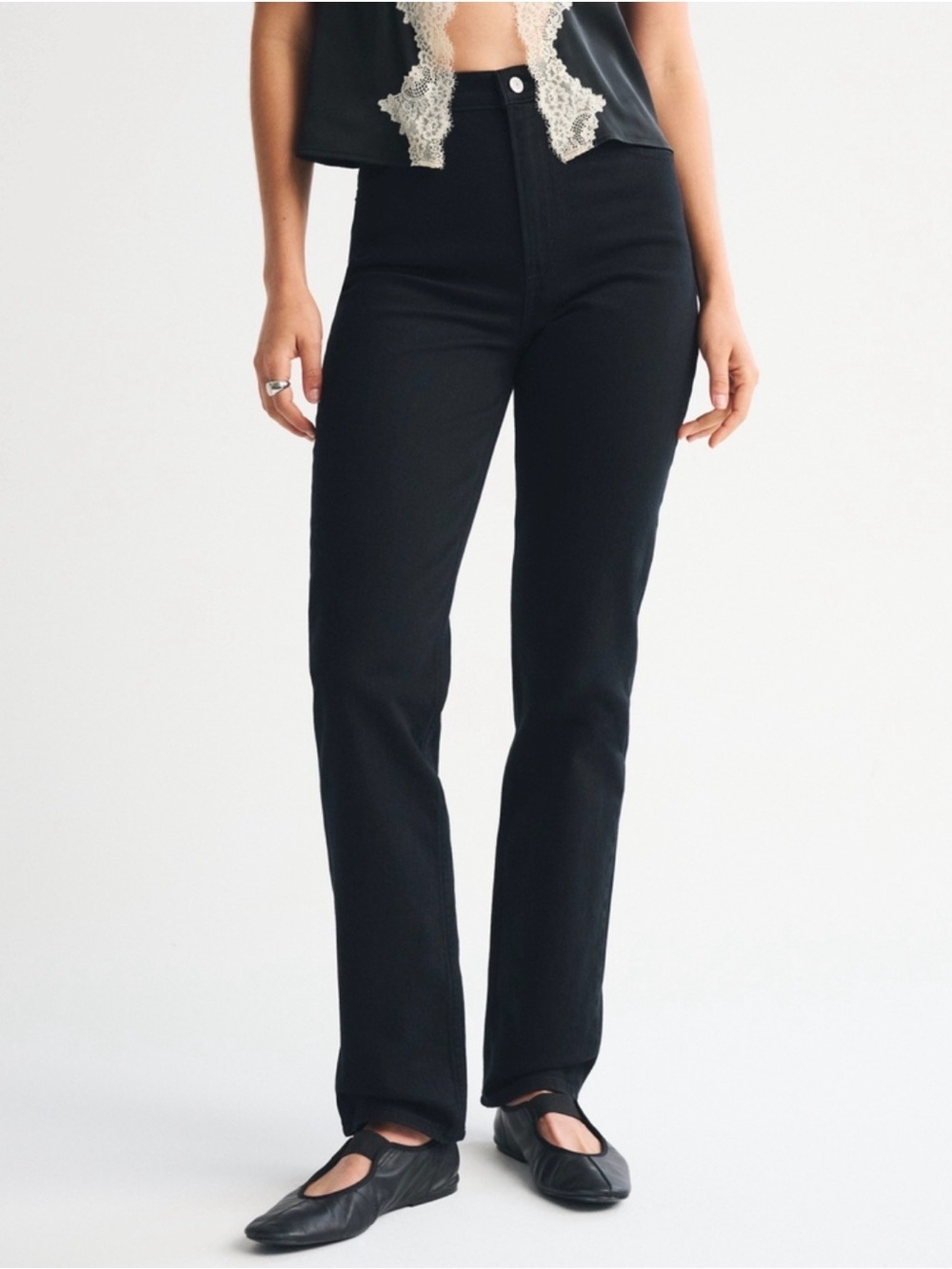 Abercrombie Ultra High Rise 90s Straight Jean No Fade Black 29 Regular